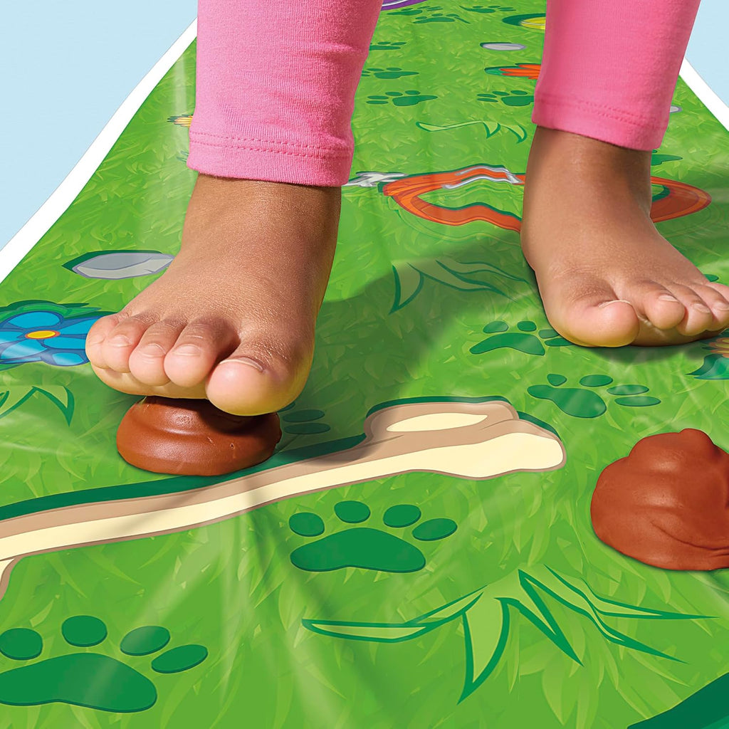 Hasbro Gaming Don't Step in It Preschool Game I Blindfolded, Poop Party Game | Spinner with 8 Fun Animal Moves | Ages 4+| 1+ Players I Funny Kids Board Games | Easter Gift for Kids